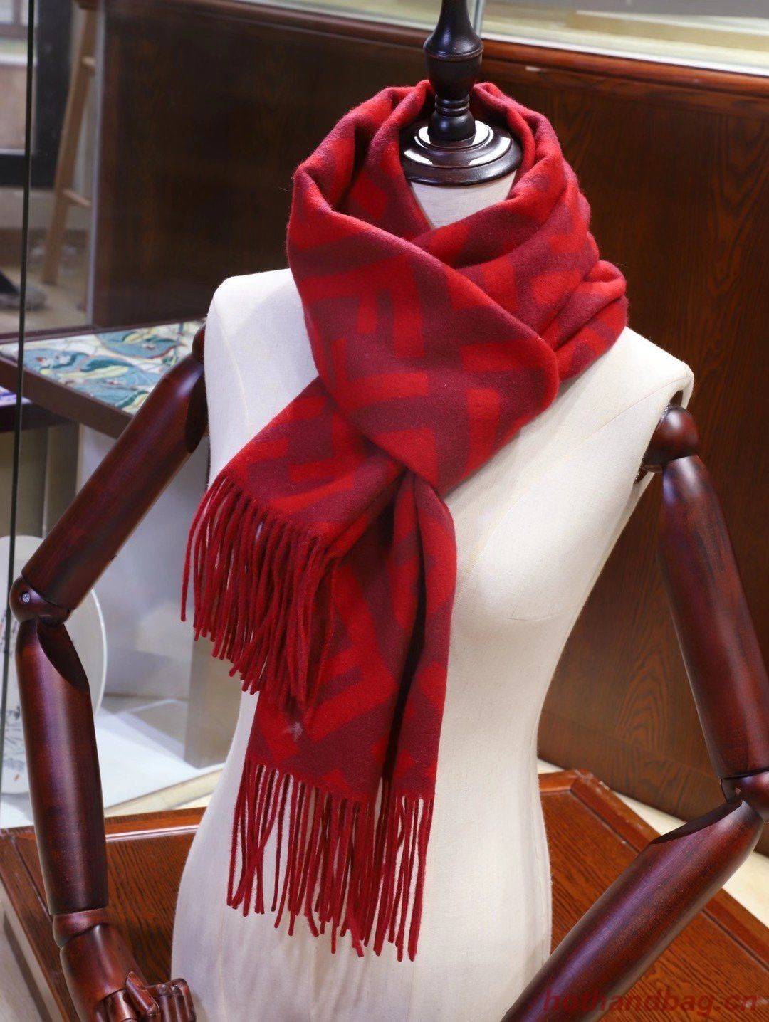 Fendi Scarf F00017 Fendi Scarf F00017