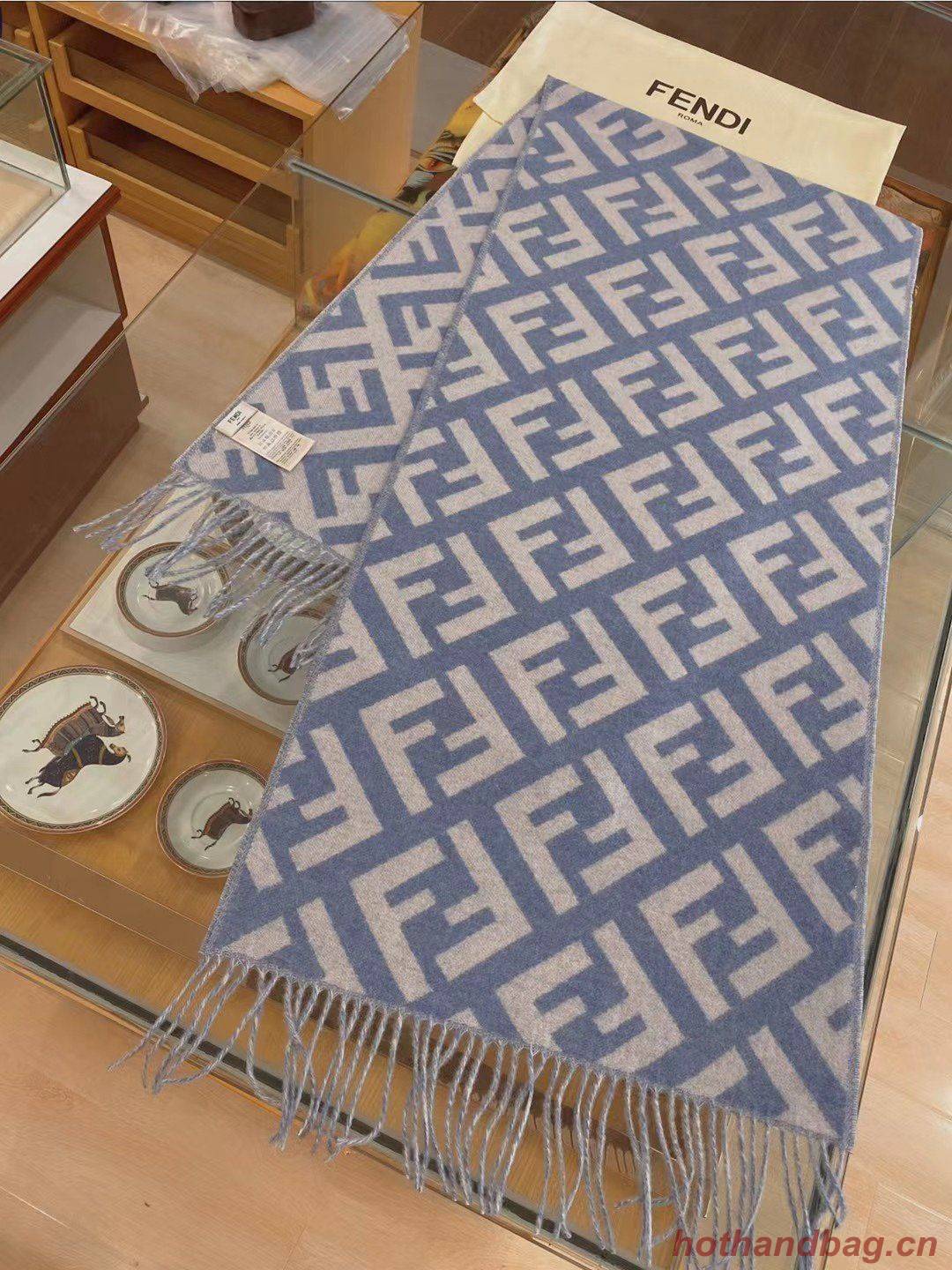 Fendi Scarf F00022 Fendi Scarf F00022