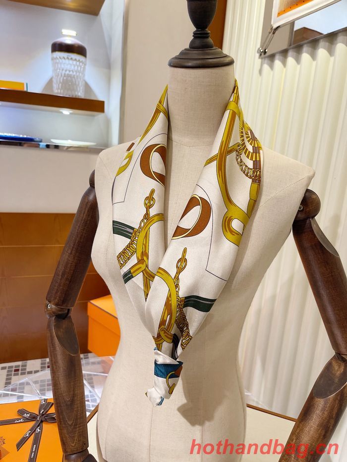 Hermes Scarf HEC00205 Hermes Scarf HEC00205