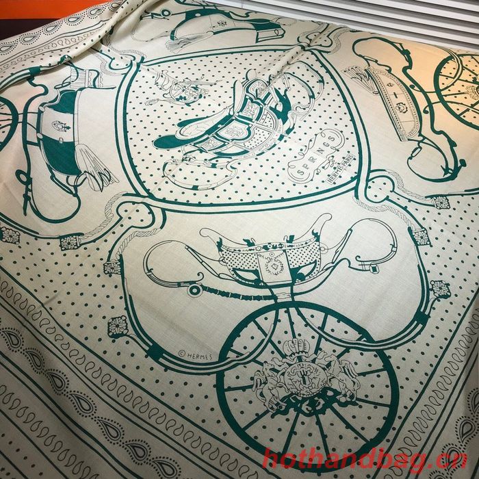 Hermes Scarf HEC00350 Hermes Scarf HEC00350