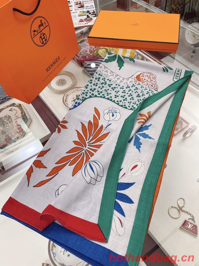 Hermes Scarf HEC00415 Hermes Scarf HEC00415