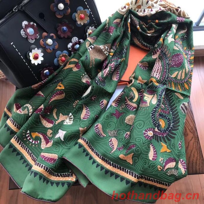 Hermes Scarf HEC00494 Hermes Scarf HEC00494