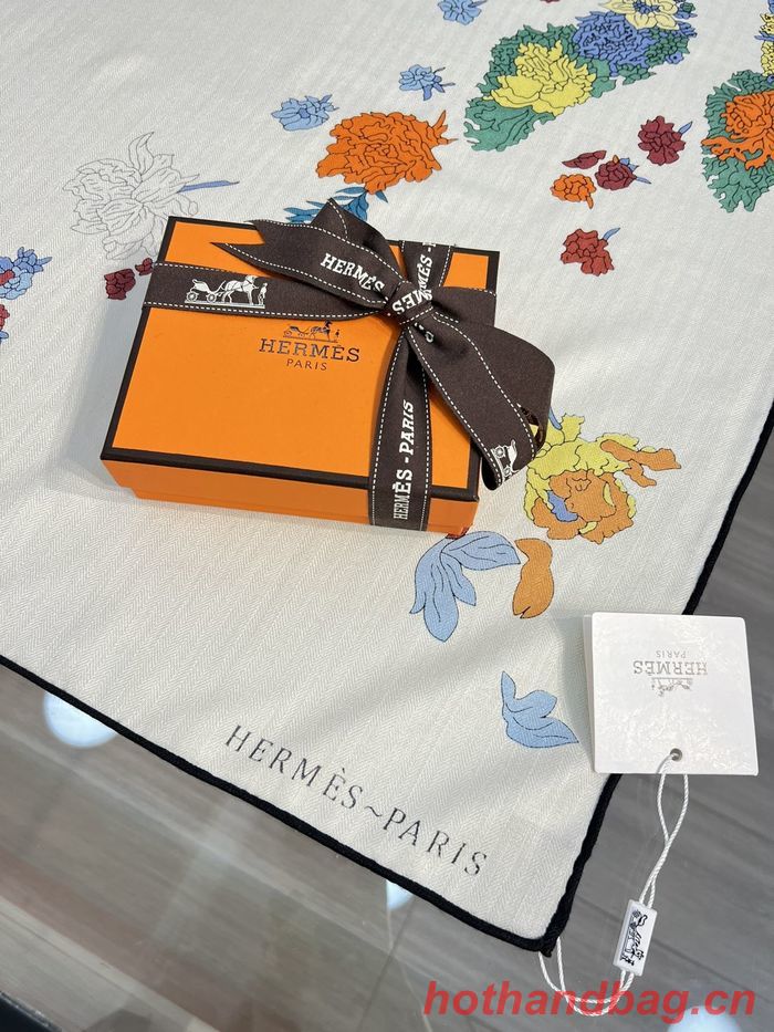 Hermes Scarf HEC00501 Hermes Scarf HEC00501