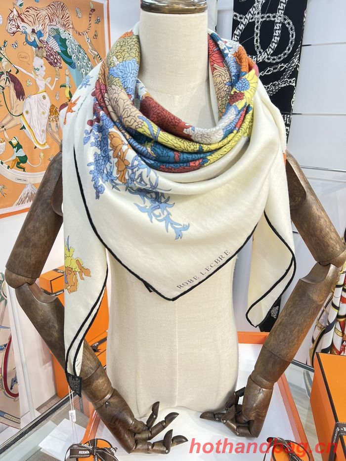 Hermes Scarf HEC00501 Hermes Scarf HEC00501
