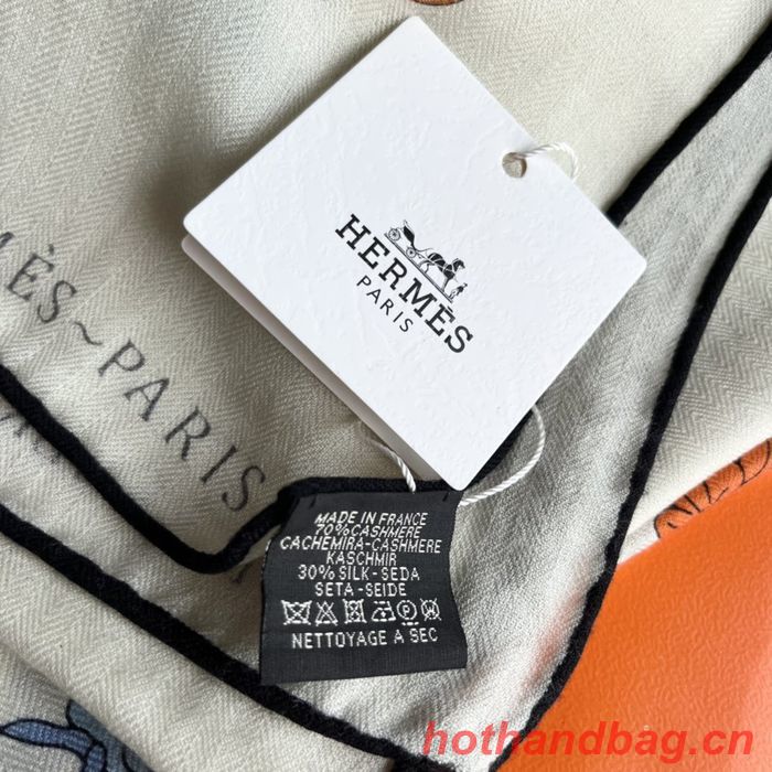 Hermes Scarf HEC00501 Hermes Scarf HEC00501