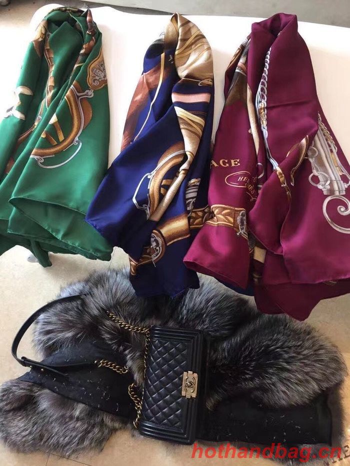 Hermes Scarf HEC00525 Hermes Scarf HEC00525