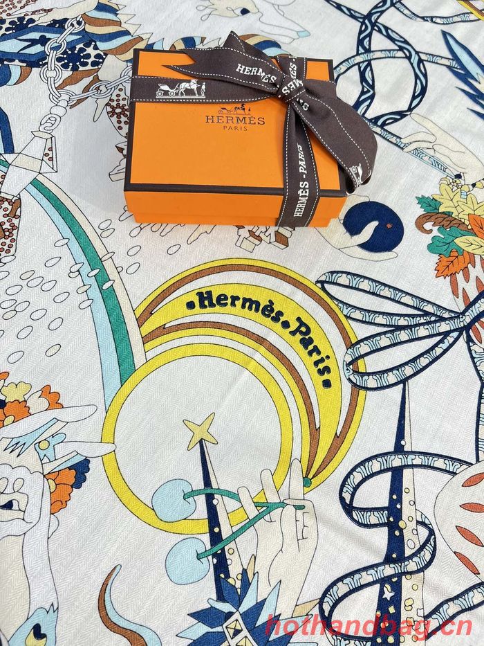 Hermes Scarf HEC00530 Hermes Scarf HEC00530