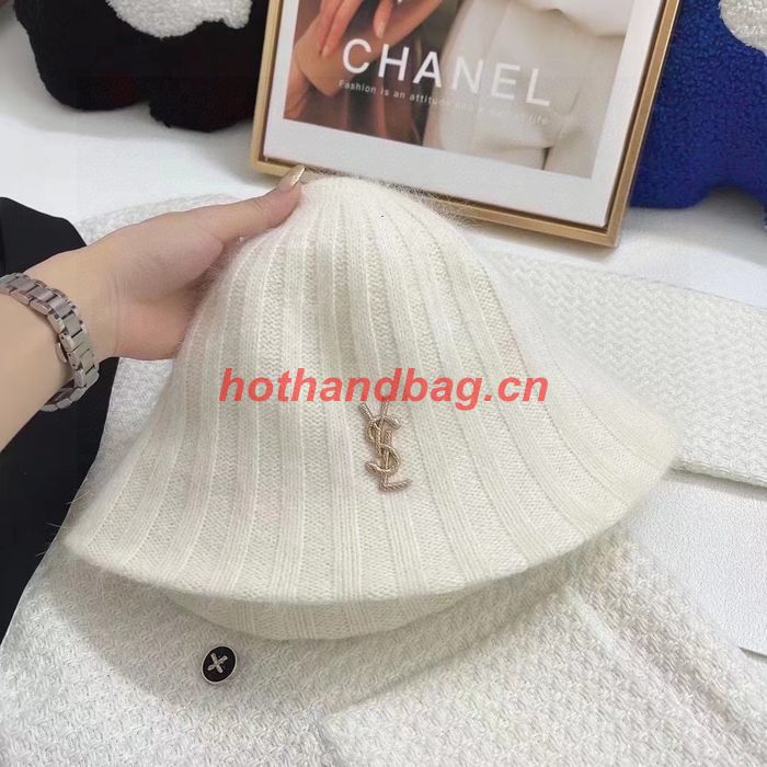 Yves Saint Laurent Hat SLH00014-2 Yves Saint Laurent Hat SLH00014-2