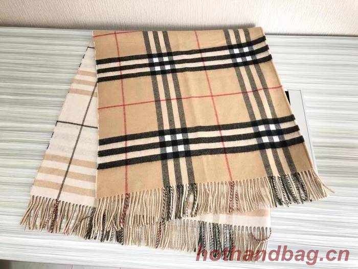 Burberry Scarf BBC00130 Burberry Scarf BBC00130