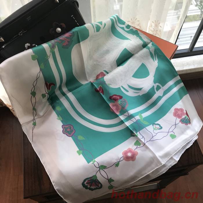 Hermes Scarf HEC00630 Hermes Scarf HEC00630
