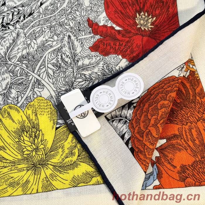 Hermes Scarf HEC00702 Hermes Scarf HEC00702