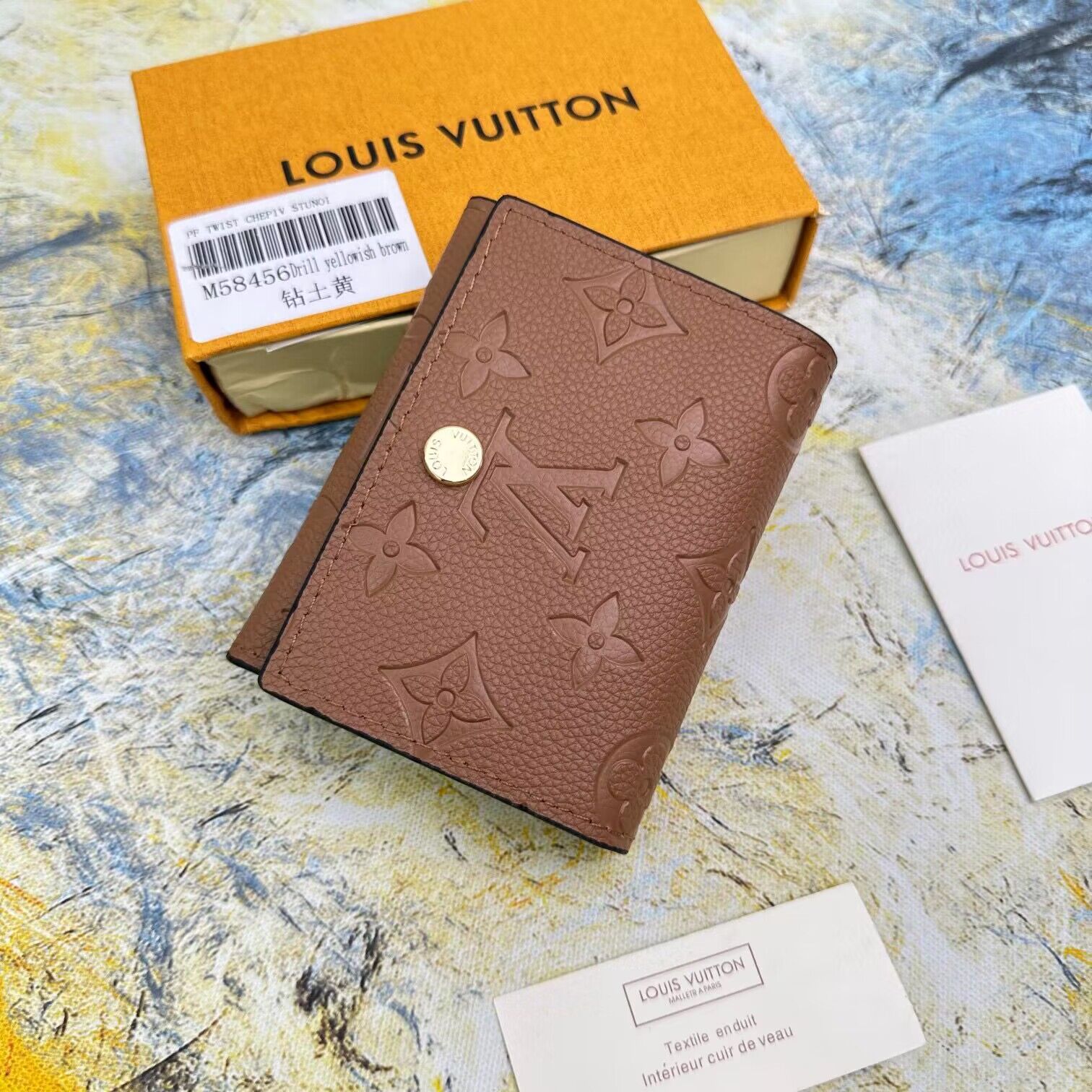Louis Vuitton Business Card Holder M58456 Khaki Louis Vuitton Business Card Holder M58456 Khaki