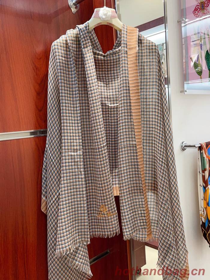 Loro Piana Scarf LPC00018 Loro Piana Scarf LPC00018