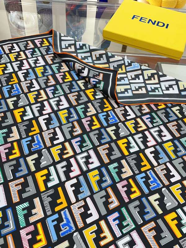 Fendi Scarf FDC00115 Fendi Scarf FDC00115