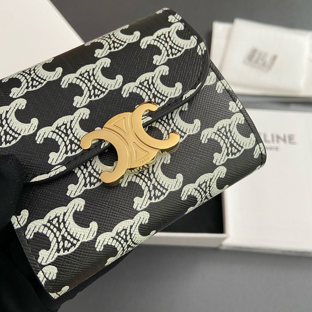 Celine SMALL WALLET TRIOMPHE IN TRIOMPHE CANVAS 10D782 BLACK Celine SMALL WALLET TRIOMPHE IN TRIOMPHE CANVAS 10D782 BLACK