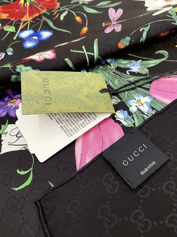 Gucci Scarf GUC00366 Gucci Scarf GUC00366