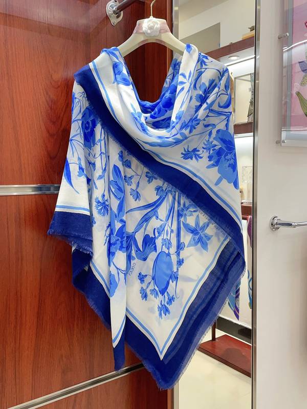 Gucci Scarf GUC00377 Gucci Scarf GUC00377