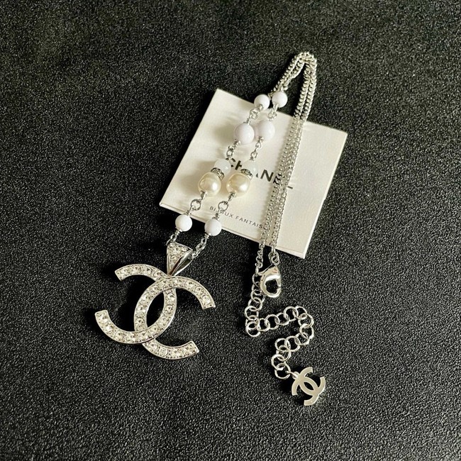 Chanel necklace CE81115