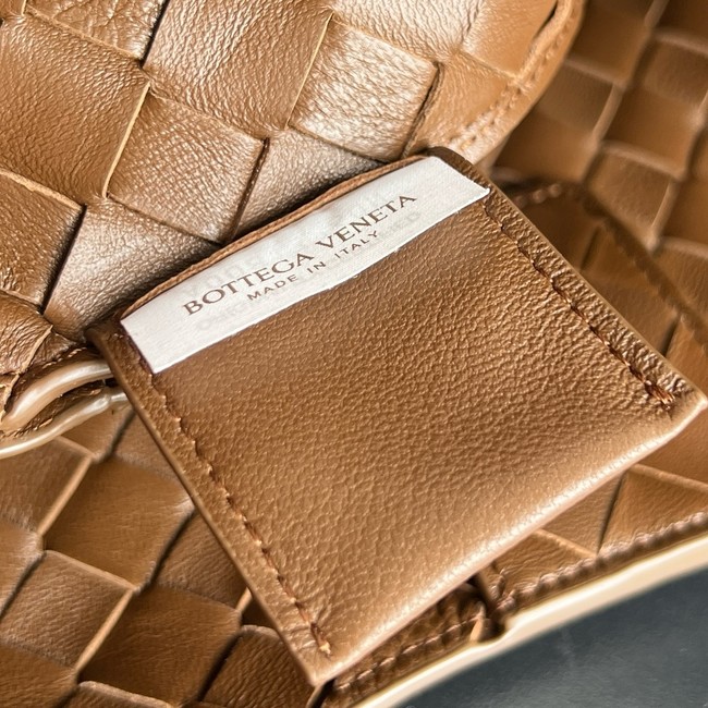 Bottega Veneta Large Campana Dark barolo 844250 Nocciola