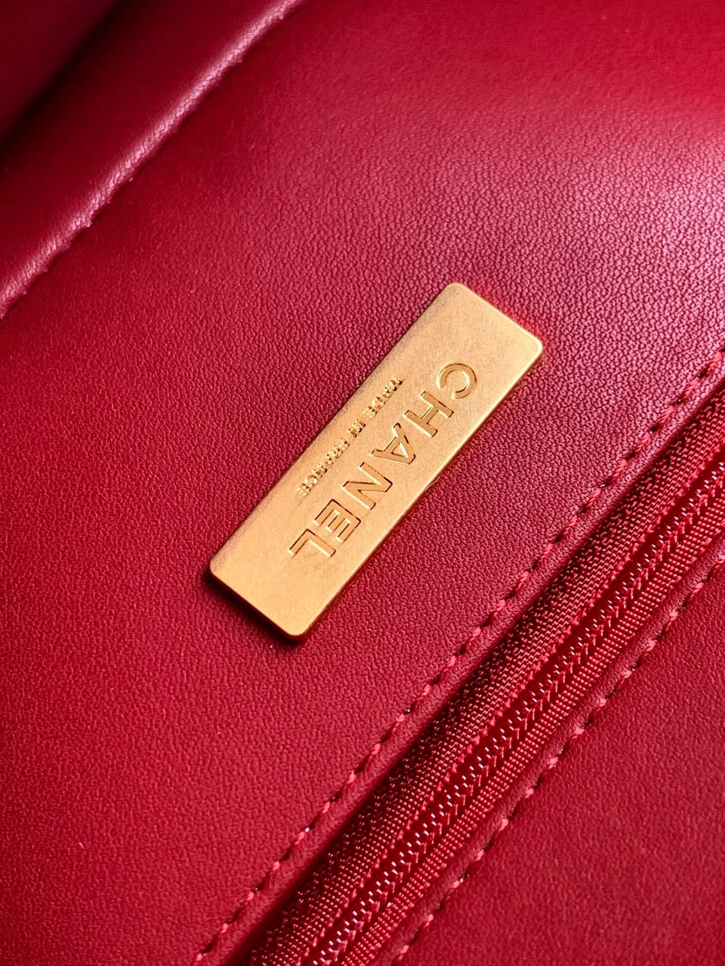 Chanel 25K Original Patent Leather Top Handle Bag A6321 Wine Chanel 25K Original Patent Leather Top Handle Bag A6321 Wine