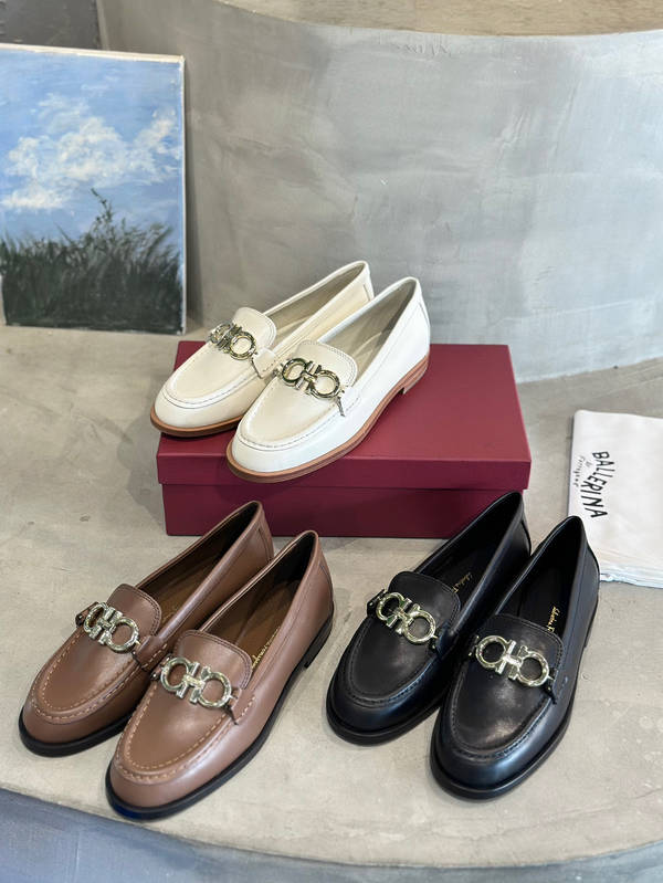 Ferragamo Shoes FMS00099