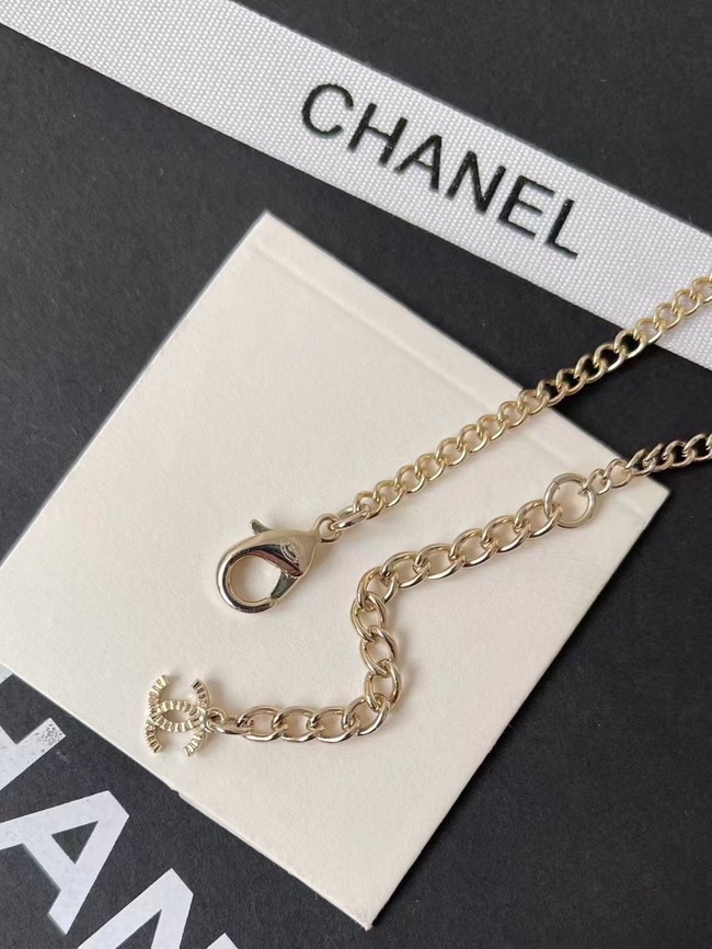 Chanel necklace CE81612