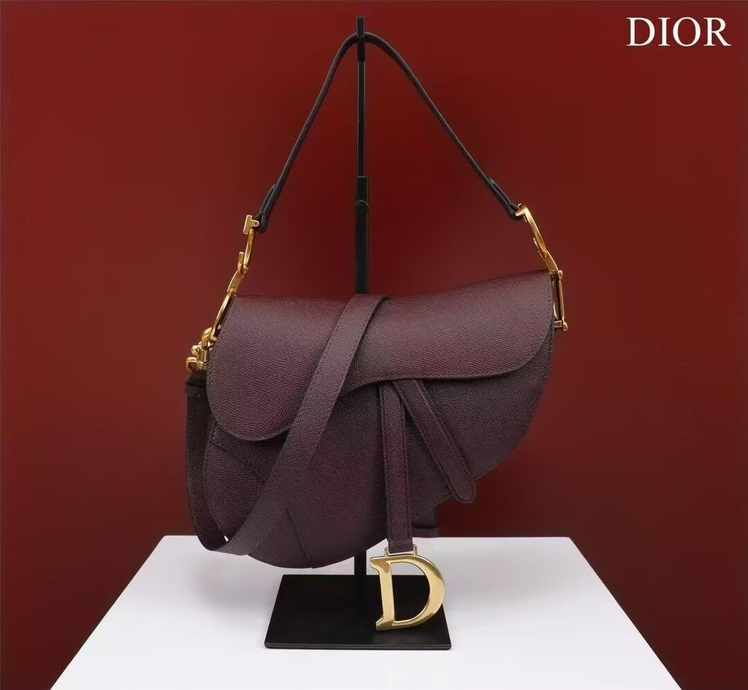 Dior SADDLE BAG WITH STRAP Latte Grained Calfskin M0455CBA Wine Dior SADDLE BAG WITH STRAP Latte Grained Calfskin M0455CBA Wine