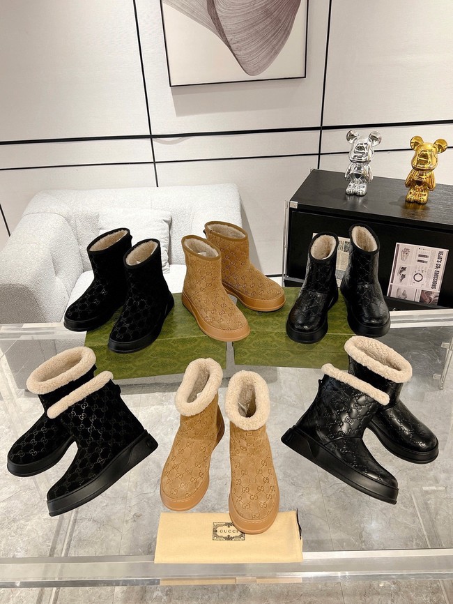 Gucci Womens boot with merino wool lining 857912-4