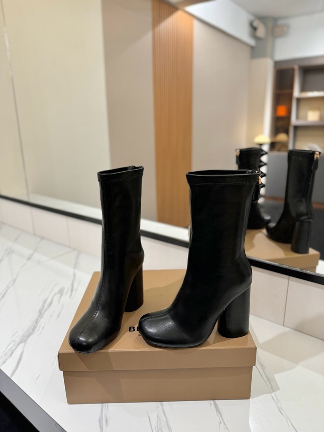 BurBerry Ankle Boot 87217-2