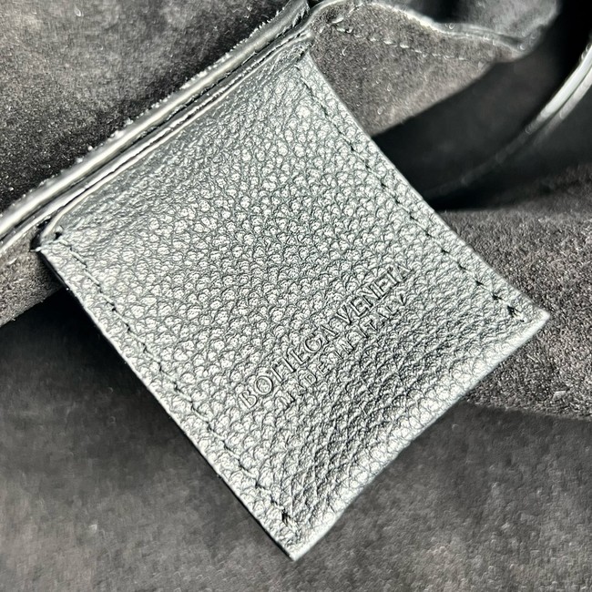 Bottega Veneta Large Campana 844251 black