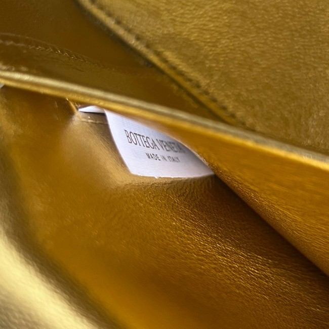 Bottega Veneta Bang Bang Crocodile skin 789109 gold