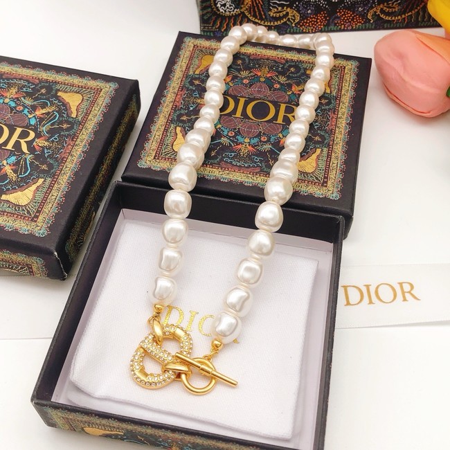 Dior necklace CE81832