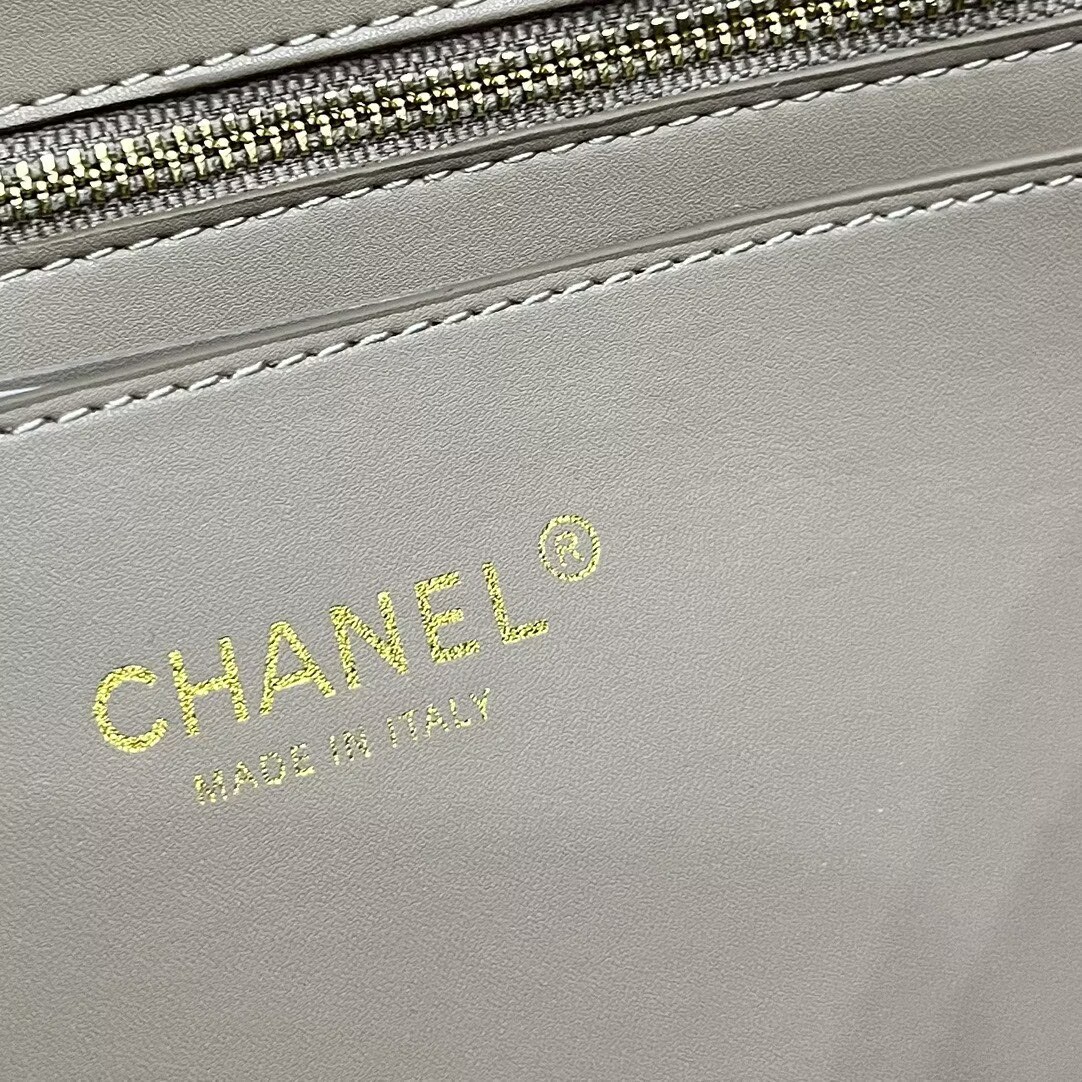 Chanel 26SS Original Leather Tote Shopping Bag 1A013 Gray