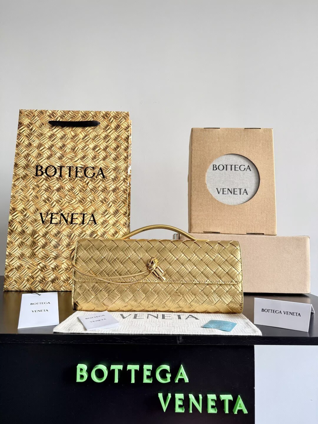 Bottega Veneta Original Twill Leather Long Clutch Andiamo Handle Bag 741511 Gold 