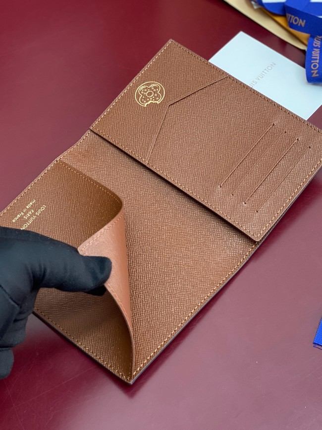 Louis Vuitton Passport Cover M28040 Chocolate