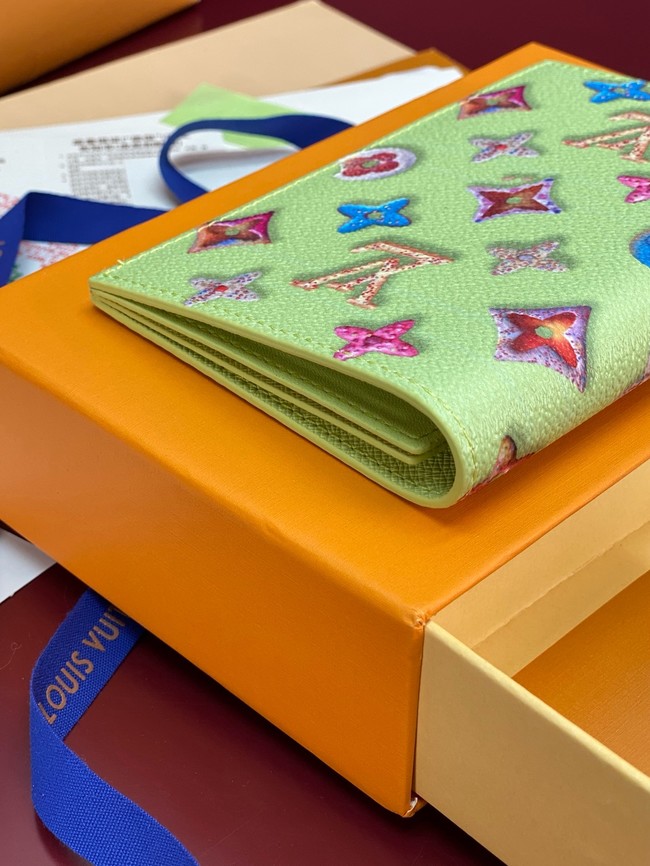 Louis Vuitton Passport Cover M28040 Pistachio