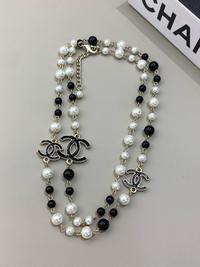 Chanel necklace CE81902