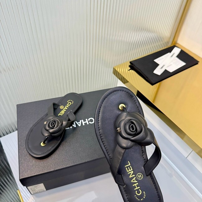 Chanel Thongs 55764-5