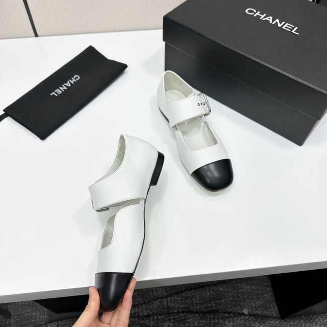 Chanel Mary Janes Grosgrain & Patent Calfskin G47028-2