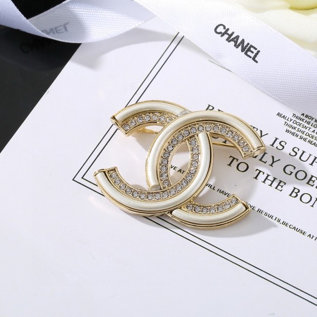Chanel brooch CE81923