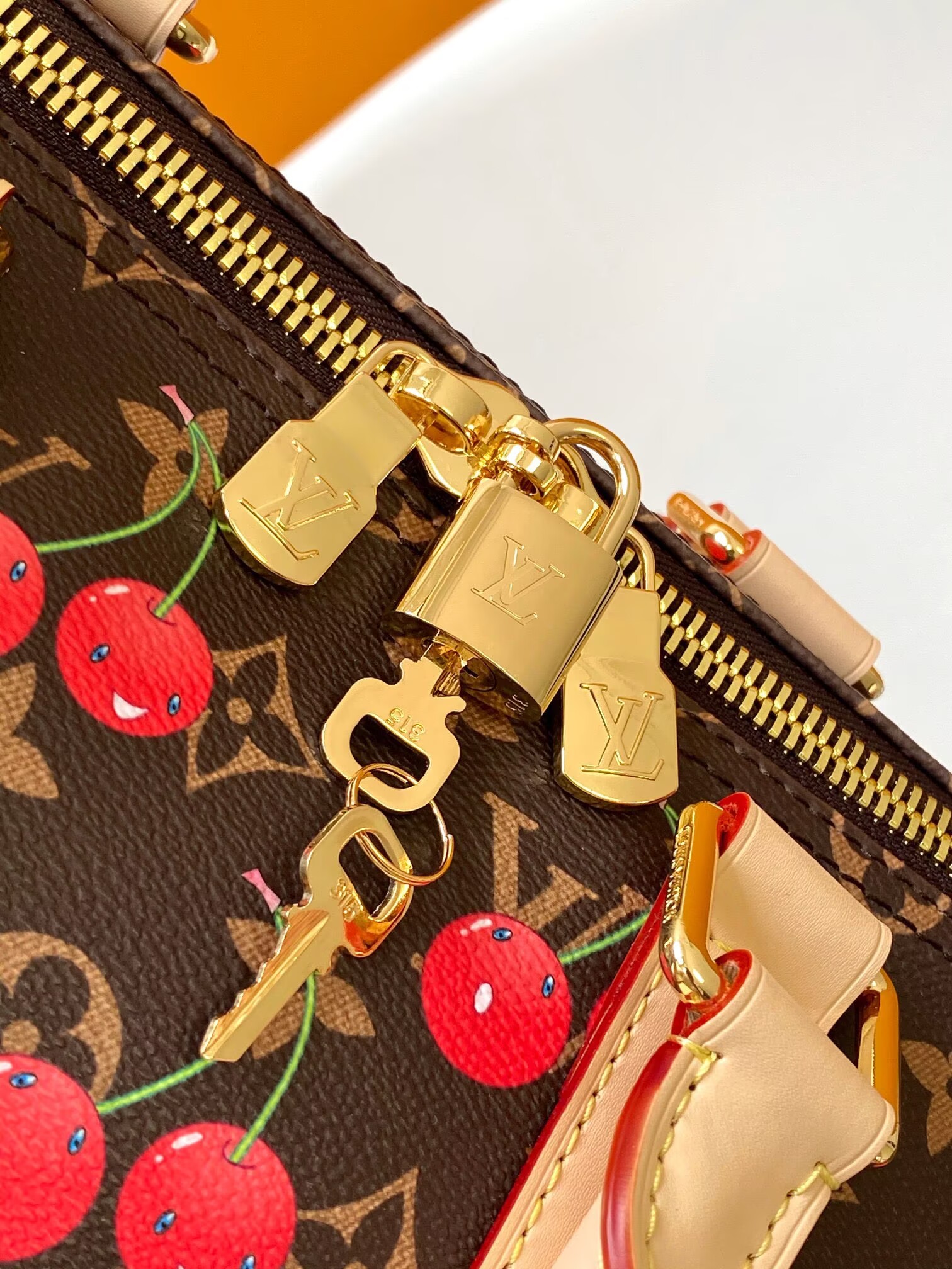 Louis Vuitton NEW LV x TM Speedy Keepall Bandouliere 45 M13764 Louis Vuitton NEW LV x TM Speedy Keepall Bandouliere 45 M13764