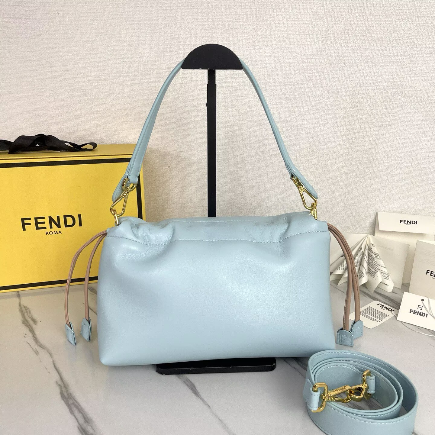 FENDI 2025 Mamma Baguette Original Leather Medium Bag FF8851 Light Blue FENDI 2025 Mamma Baguette Original Leather Medium Bag FF8851 Light Blue