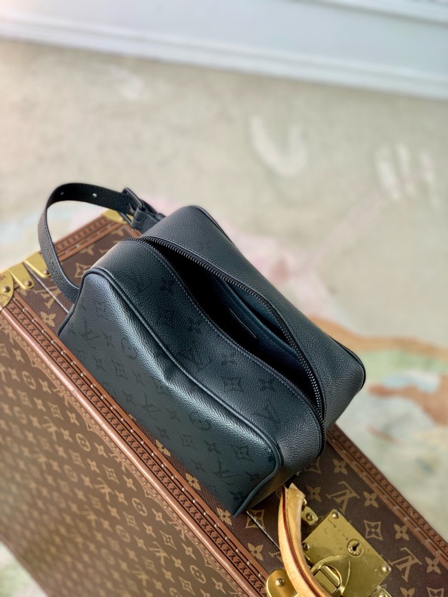 Louis Vuitton Locker Dopp Kit M26810 black