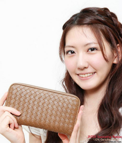 Bottega Veneta 114076 V001N 2802 Intrecciato Nappa Zip Around Wallet Chene Bottega Veneta 114076 V001N 2802 Intrecciato Nappa Zip Around Wallet Chene