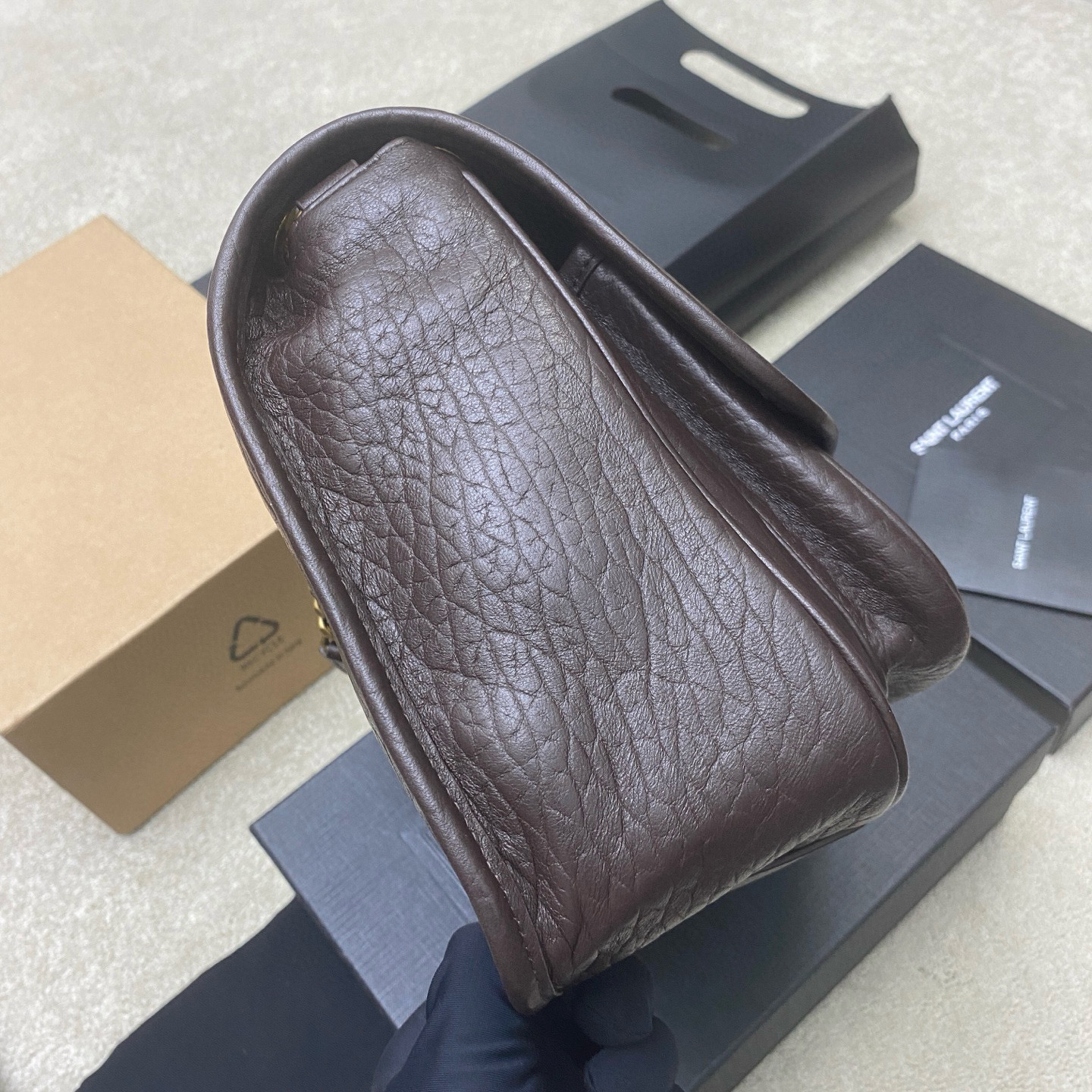 Saint Laurent NIKI MEDIUM IN GRAINED LAMBSKIN 633178 coffee red Saint Laurent NIKI MEDIUM IN GRAINED LAMBSKIN 633178 coffee red